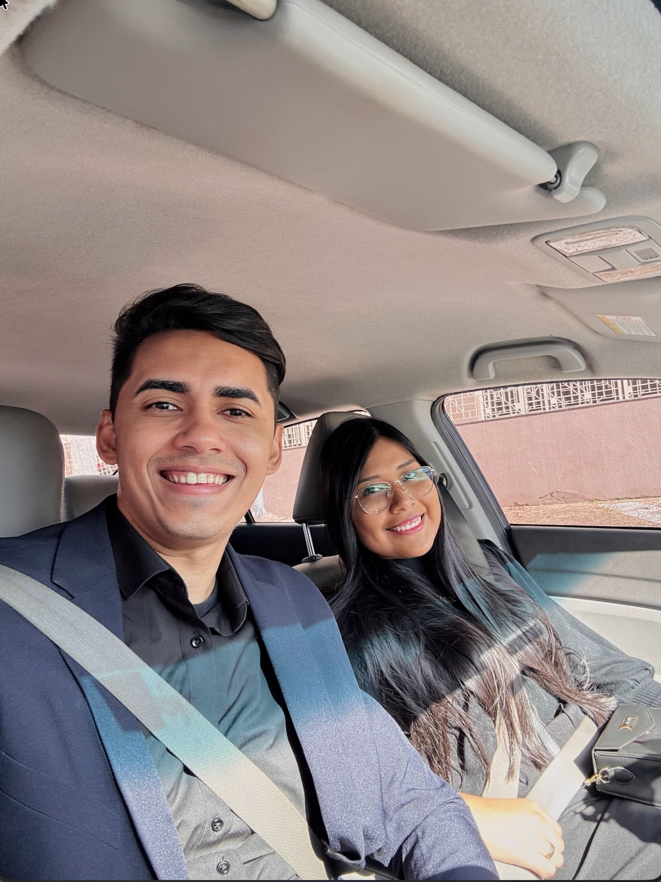 Isaque Feitosa e a esposa